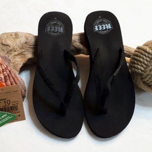 Reef Women's Black Ginger Flip Flop Sandals